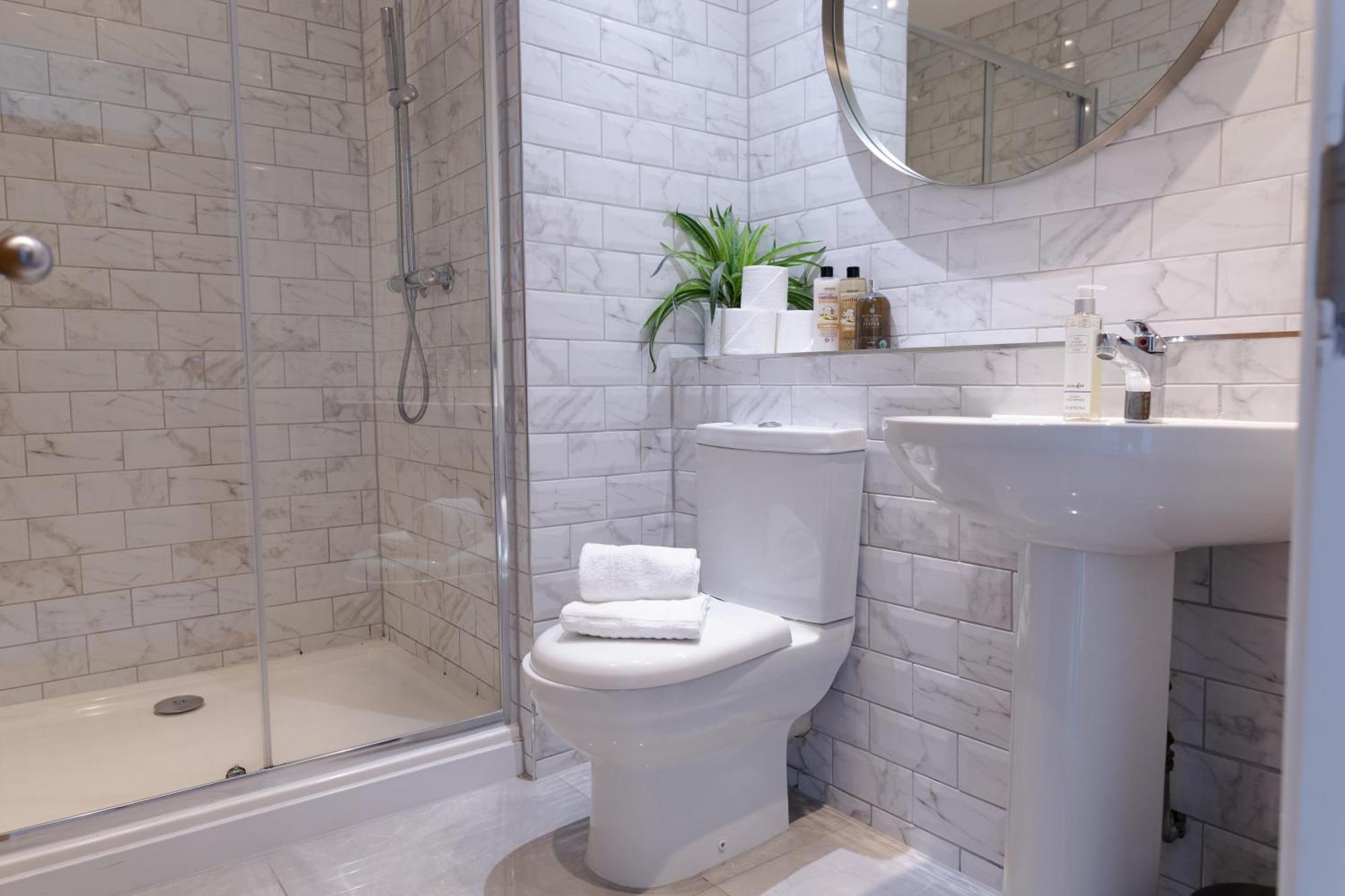 Luxury Cardiff City Centre Apartments Bagian luar foto